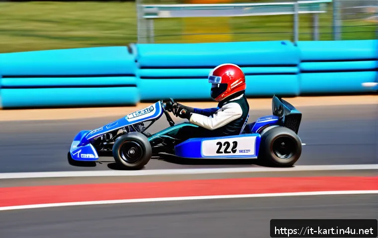 카트라이더 트랙 해설 영상 - A dynamic kart racing scene focusing on a skilled driver expertly navigating a sharp elbow turn on a...